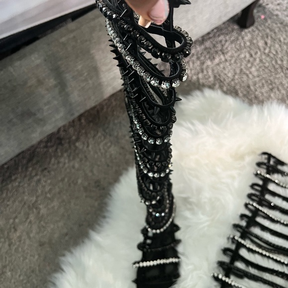 Jennifer Le Size 39 Black and Crystal Razor Sandal - Picture 5 of 7